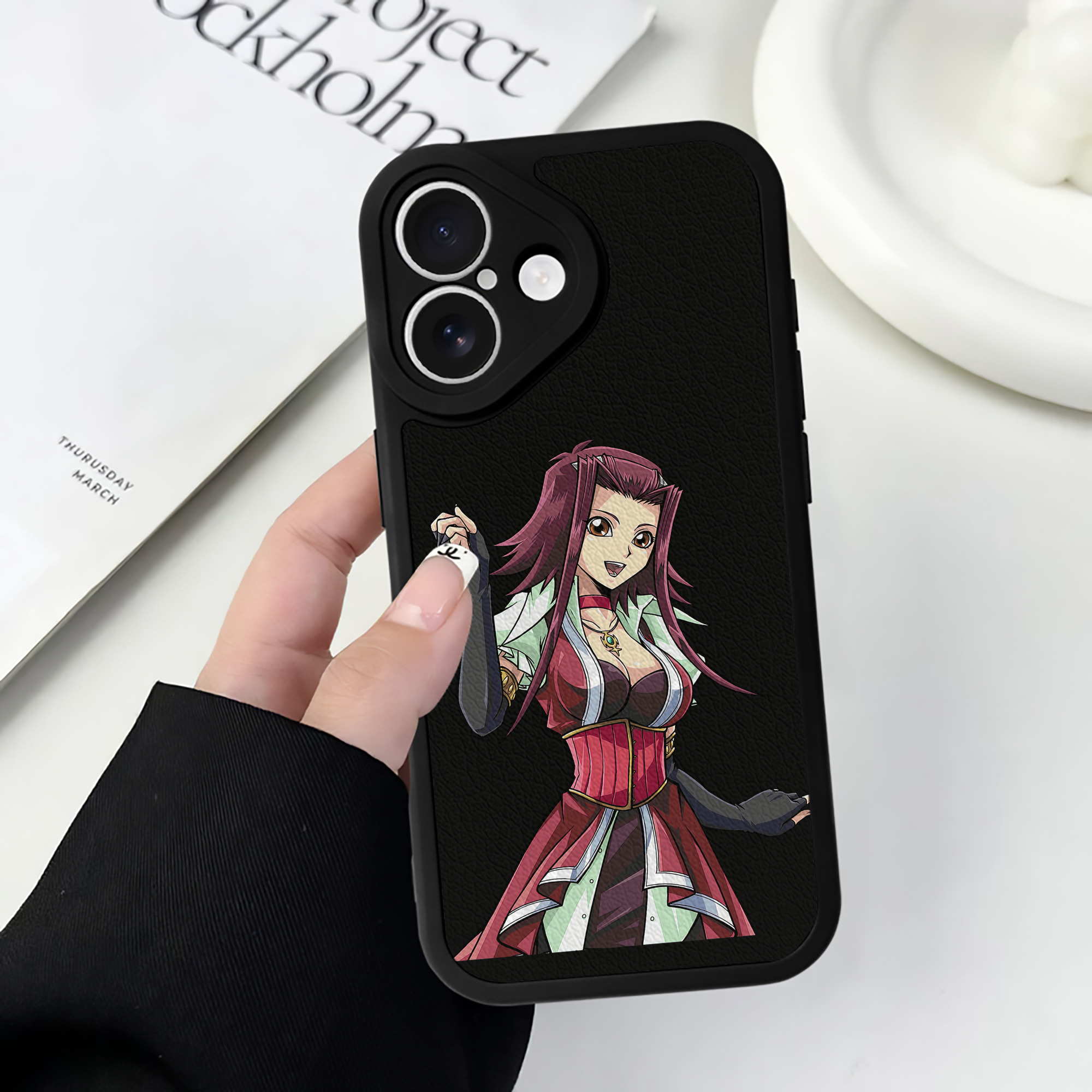 （画像用） 遊☆戯☆王 Yu-Gi-Oh! 【iPhone 16シリーズ対応】シリコンスマホケース（レザー調） 材質：シリコン